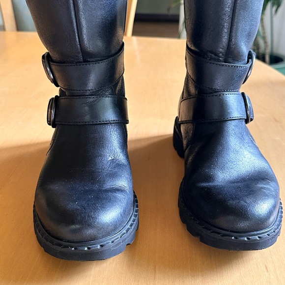 Sorel Lennox Cozy Moto Boots-Excellent cond./ gently worn - Picture 2 of 7